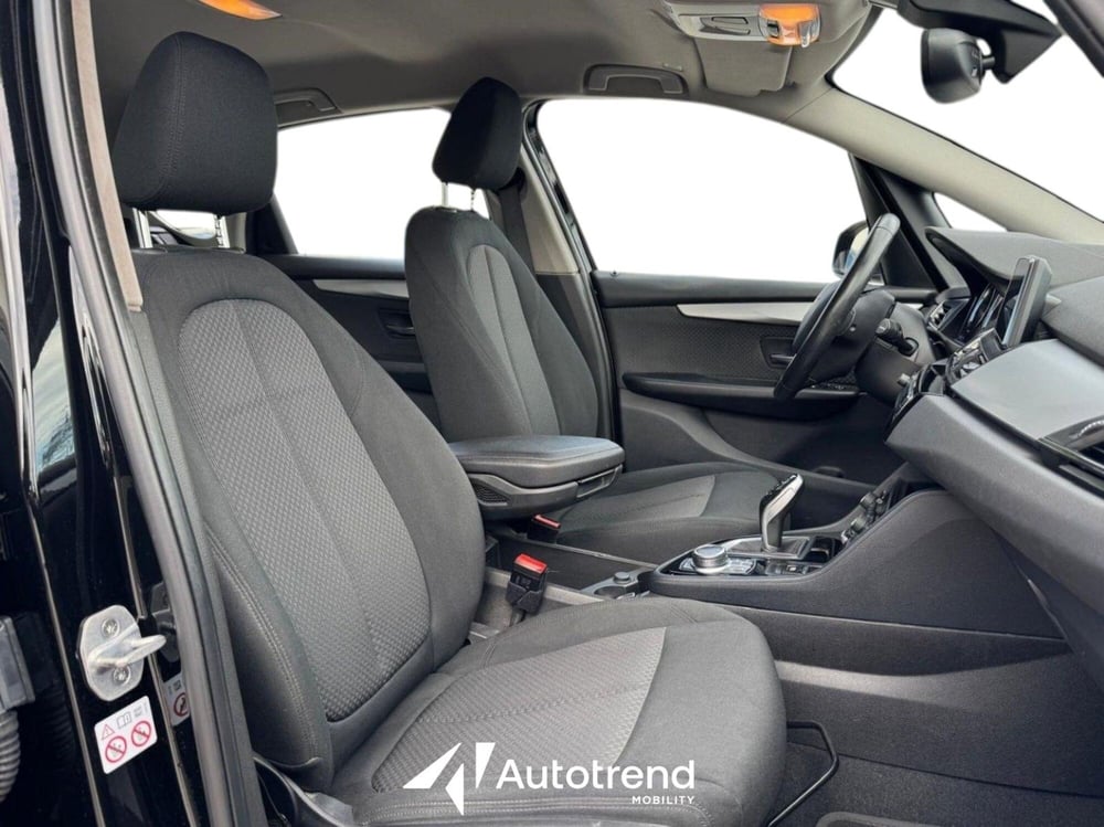 BMW Serie 2 Active Tourer usata a Bari (5)