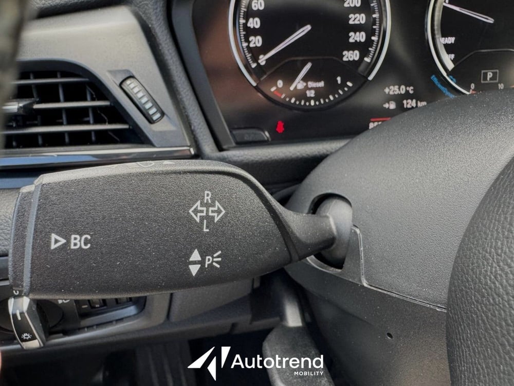 BMW Serie 2 Active Tourer usata a Bari (7)