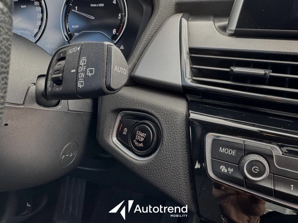 BMW Serie 2 Active Tourer usata a Bari (8)