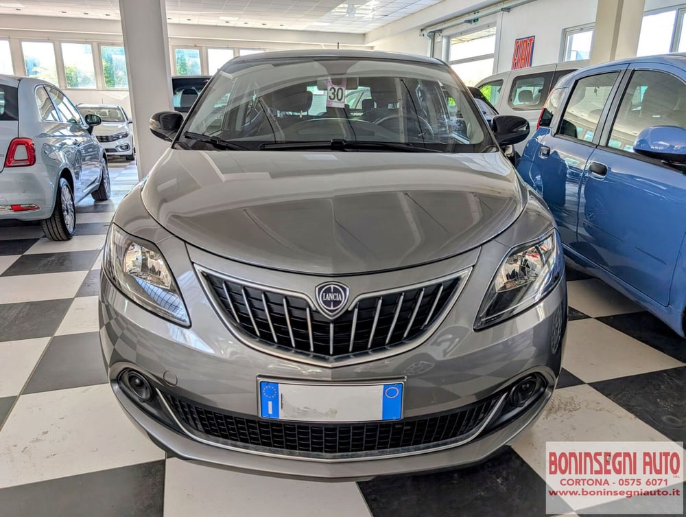 Lancia Ypsilon usata a Arezzo (2)