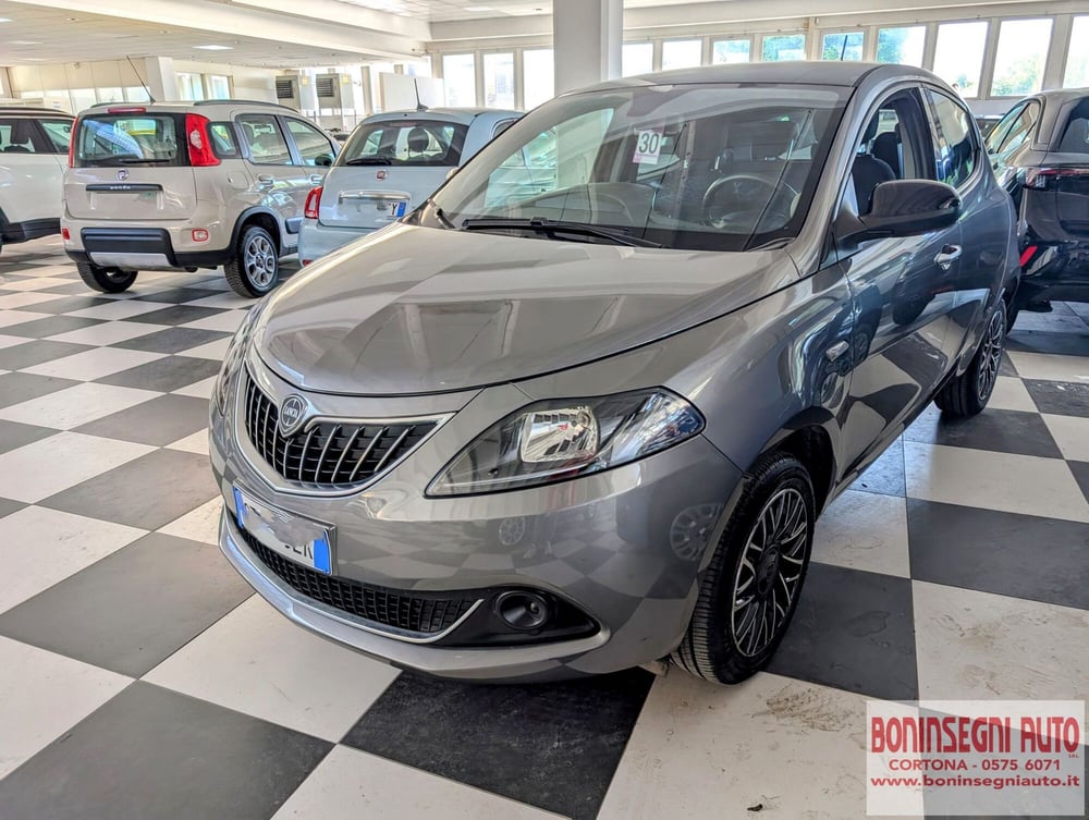 Lancia Ypsilon usata a Arezzo (3)