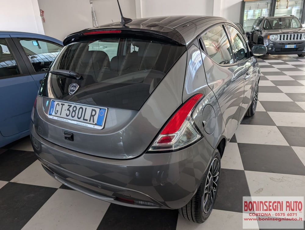 Lancia Ypsilon usata a Arezzo (4)