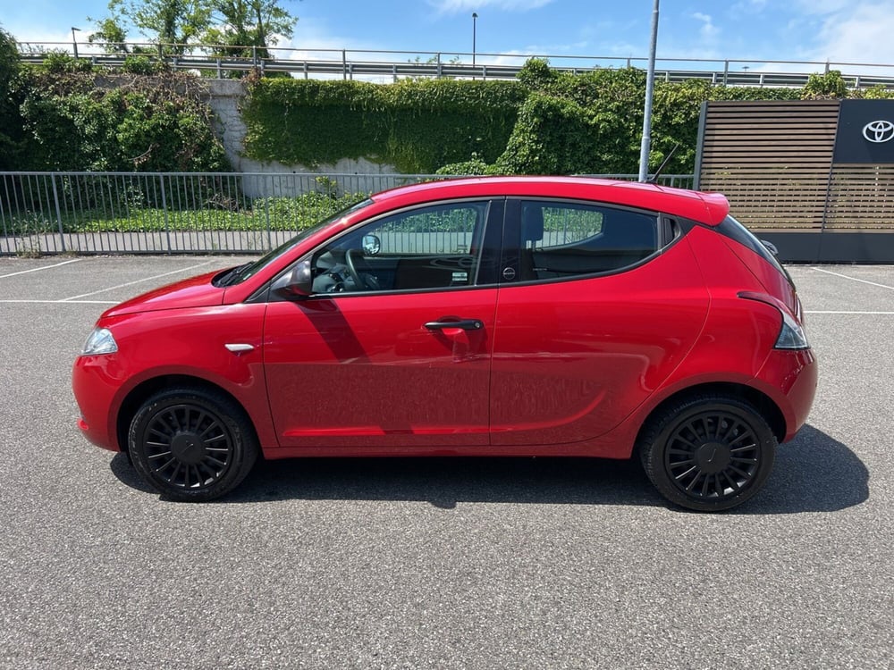Lancia Ypsilon usata a Piacenza (3)