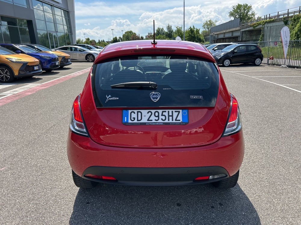 Lancia Ypsilon usata a Piacenza (5)