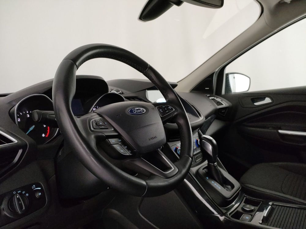 Ford Kuga usata a Roma (12)