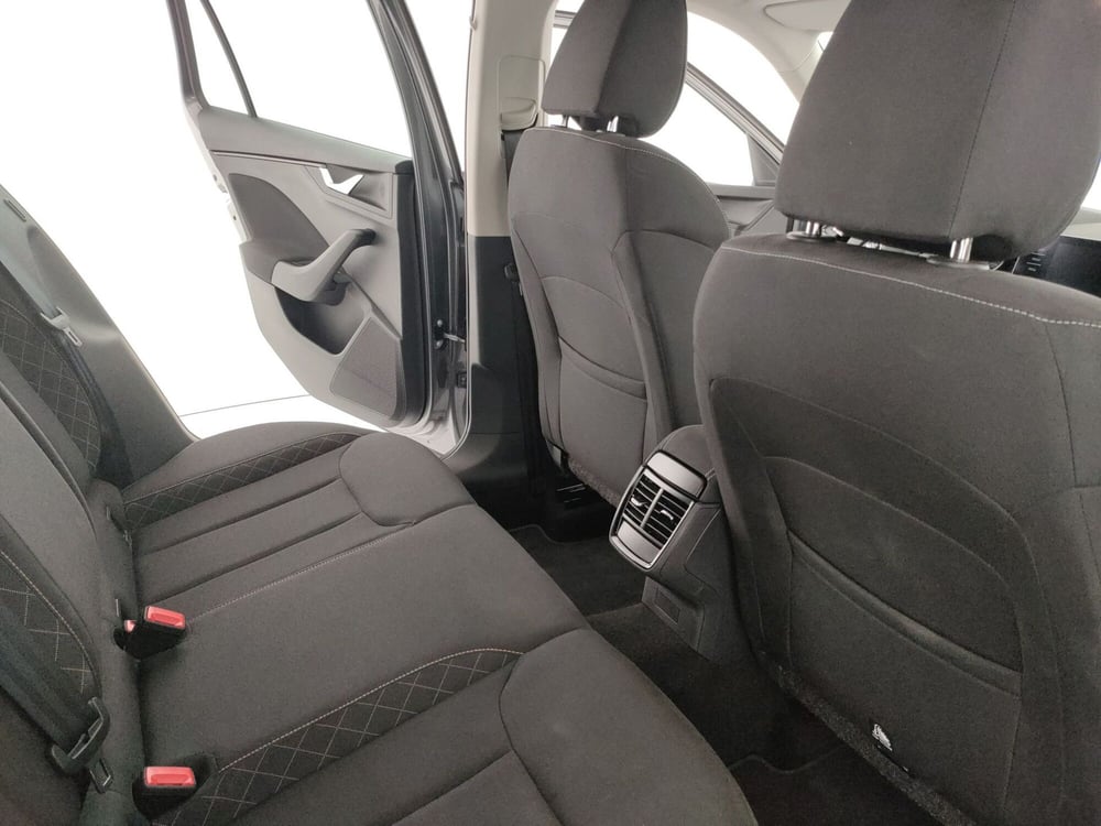 Skoda Kamiq usata a Caserta (11)