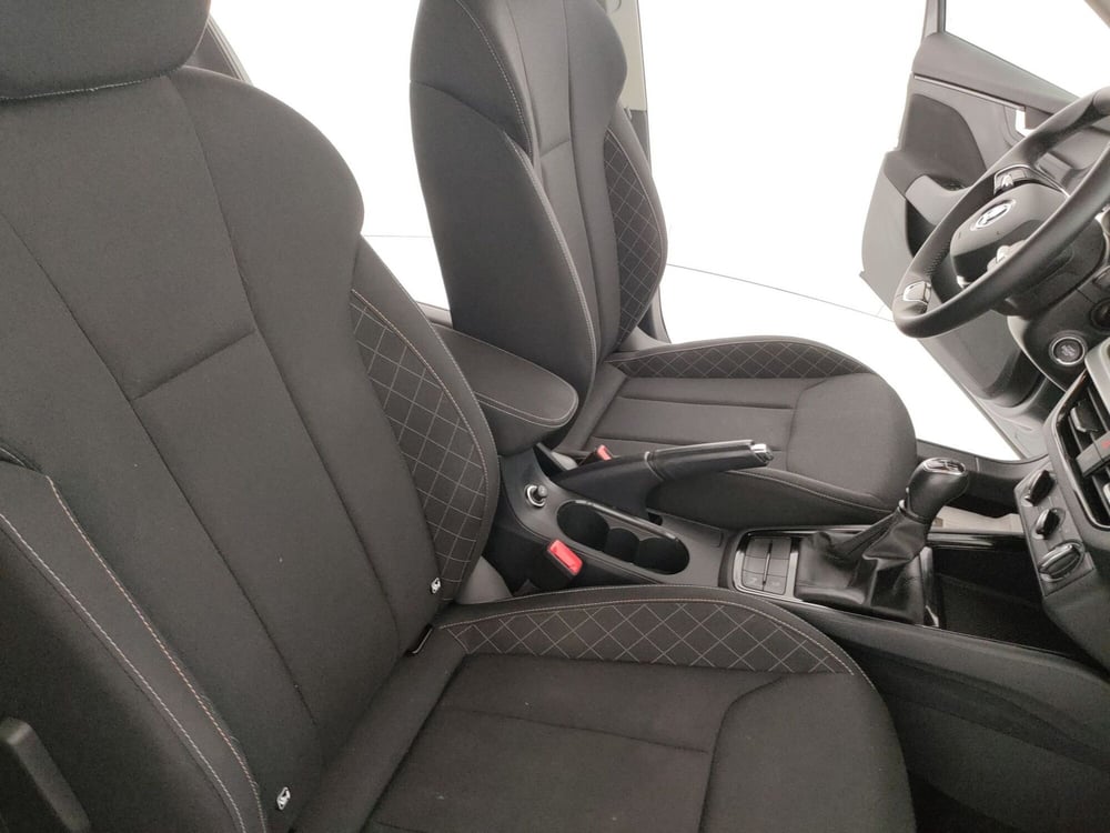 Skoda Kamiq usata a Caserta (14)