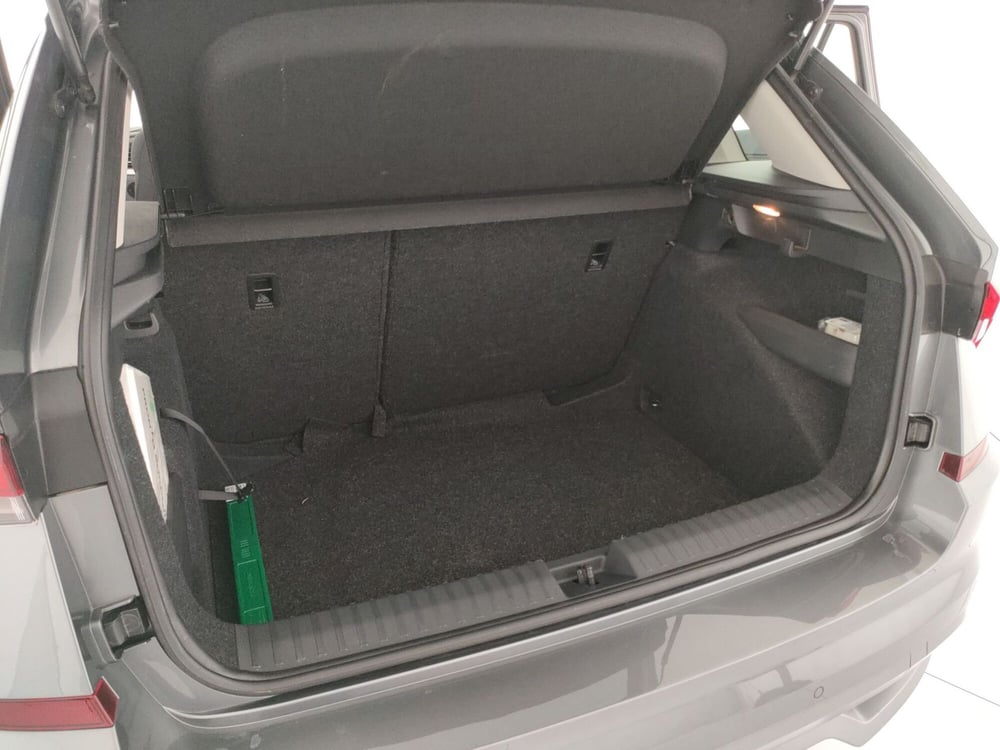 Skoda Kamiq usata a Caserta (8)