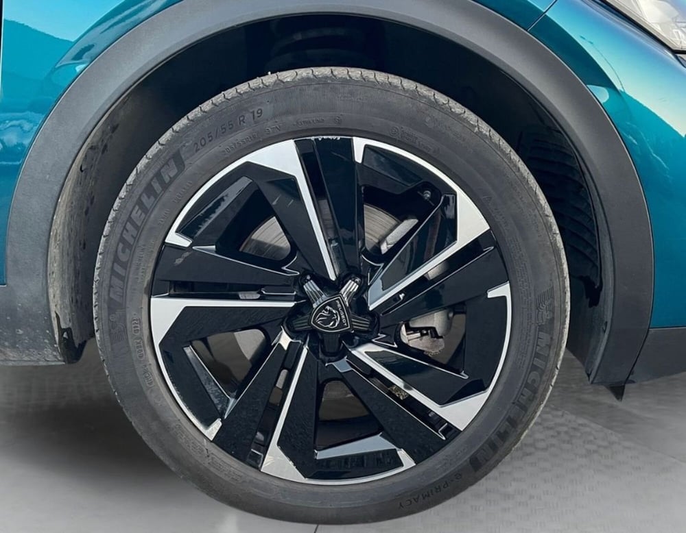 Peugeot 408 usata a Ferrara (14)