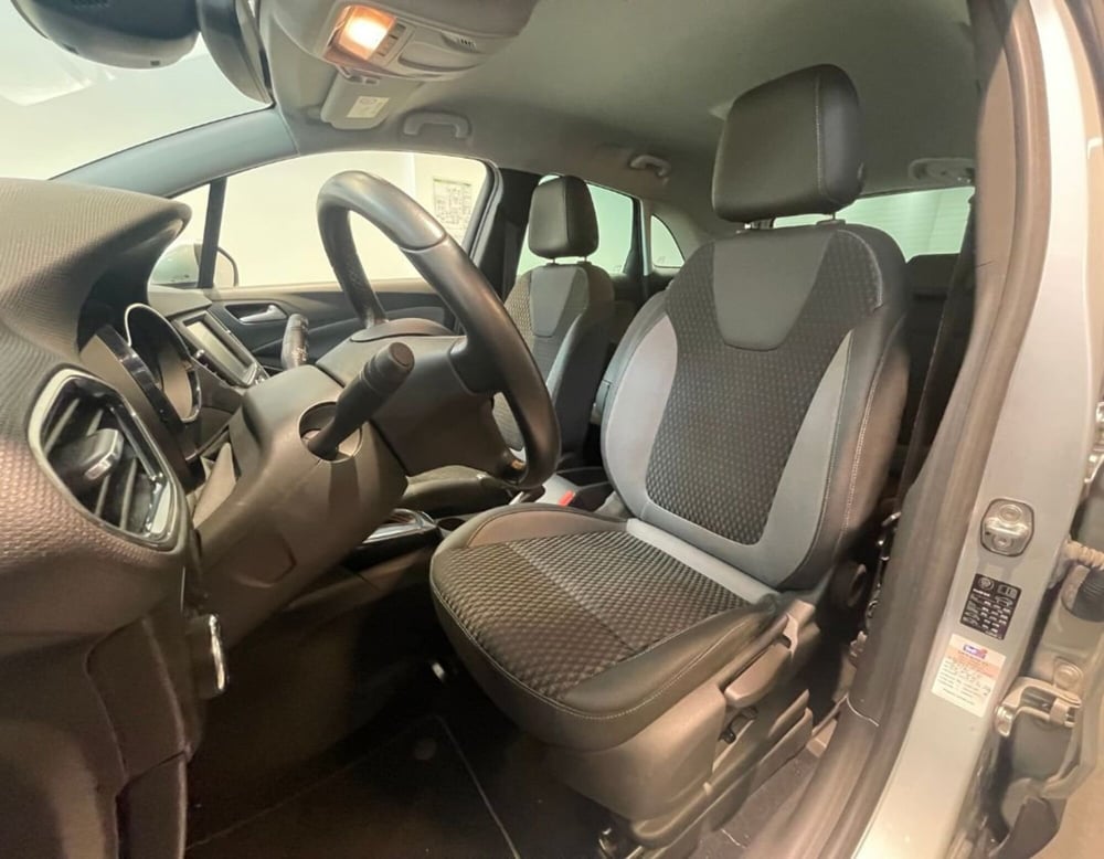 Opel Crossland X usata a Ferrara (12)
