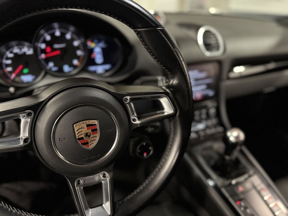 Porsche 718 Cayman  usata a Brescia (10)