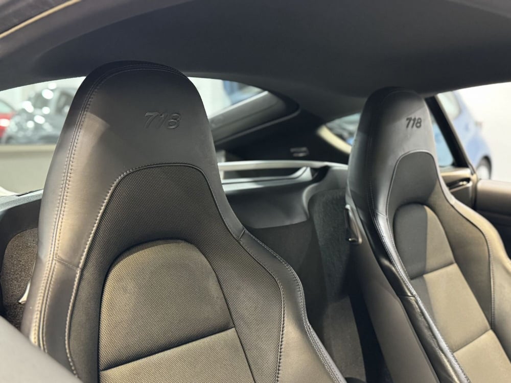 Porsche 718 Cayman  usata a Brescia (11)