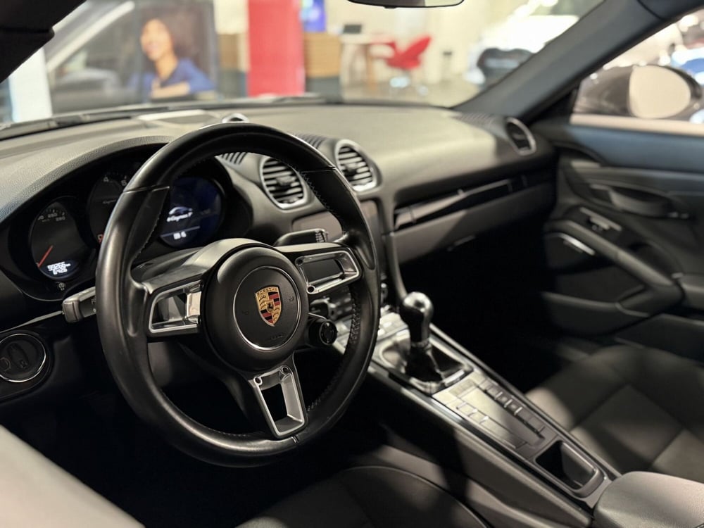 Porsche 718 Cayman  usata a Brescia (9)
