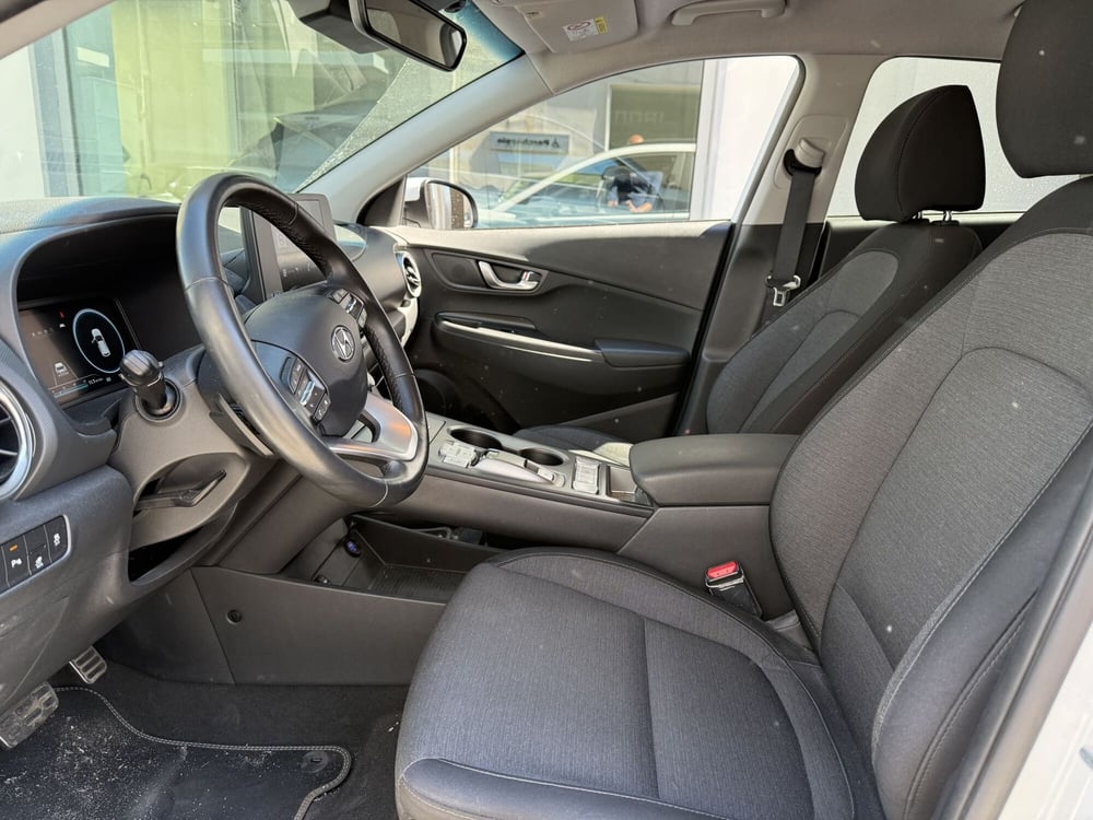 Hyundai Kona usata a Napoli (4)