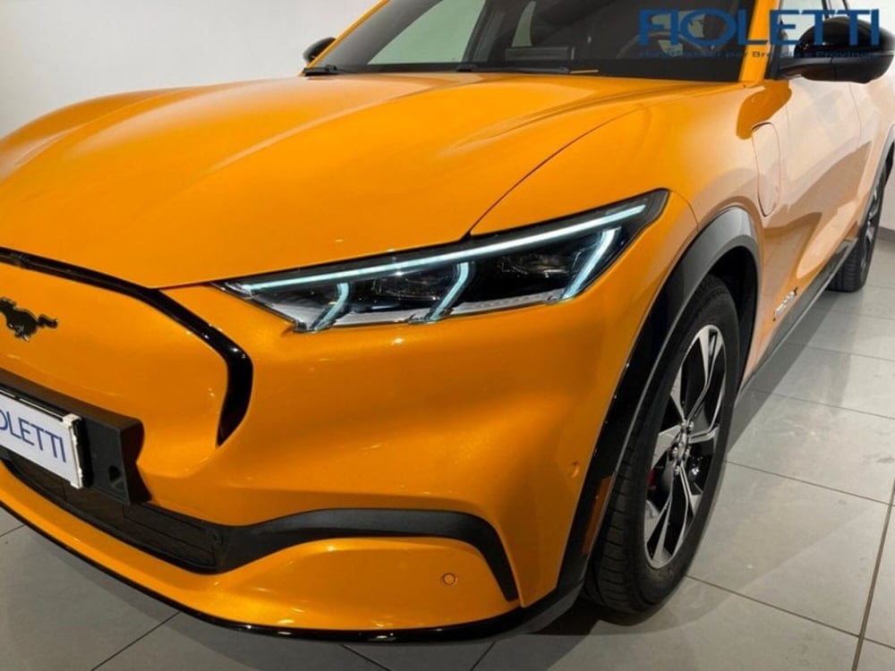 Ford Mustang Mach-E usata a Brescia (19)