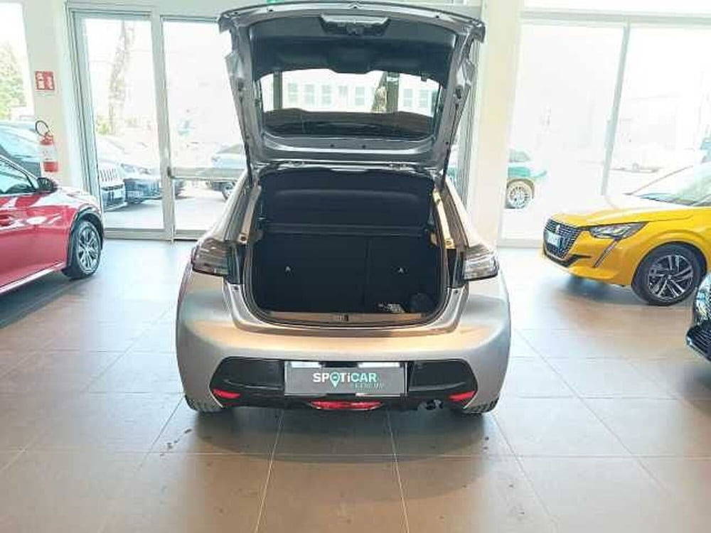Peugeot 208 nuova a Forlì-Cesena (6)