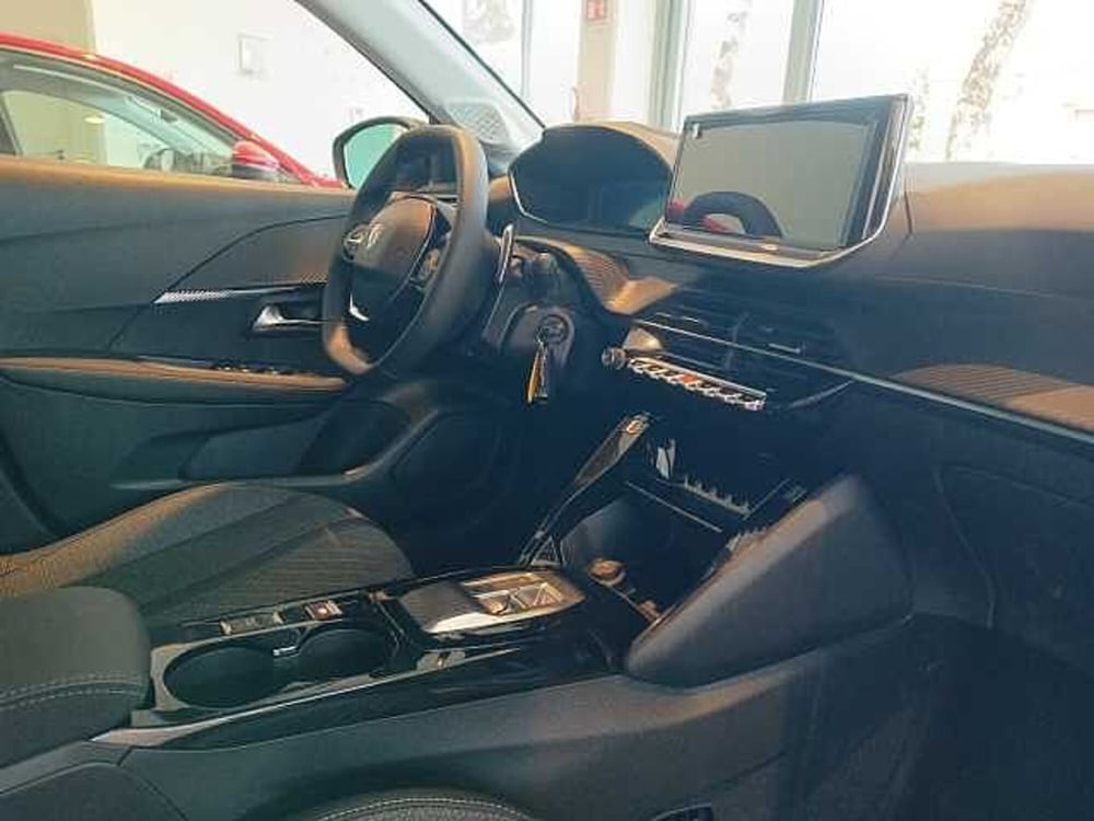 Peugeot 208 nuova a Forlì-Cesena (9)