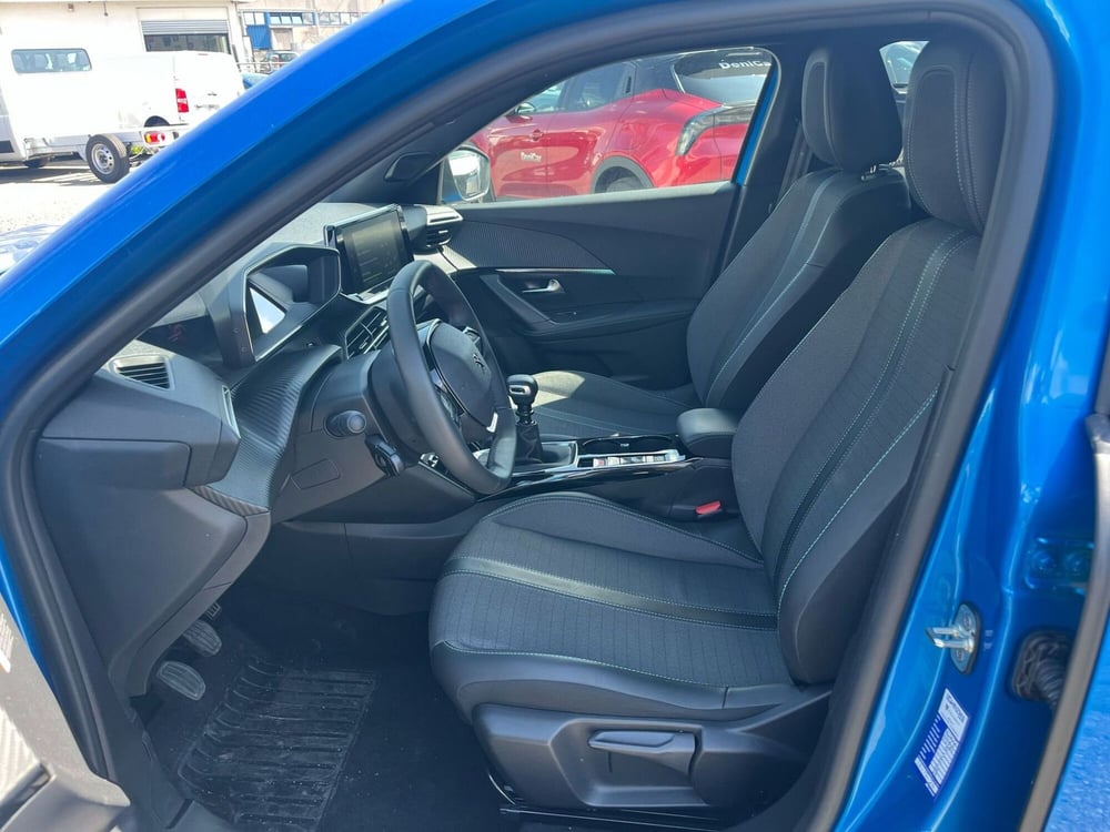Peugeot 2008 usata a Milano (13)