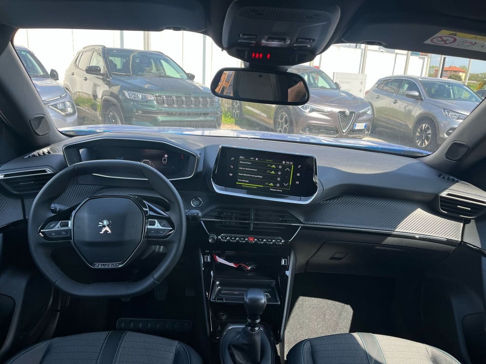 Peugeot 2008 usata a Milano (17)