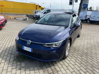 Volkswagen Golf 2.0 TDI 150 CV DSG SCR Life nuova a Milano