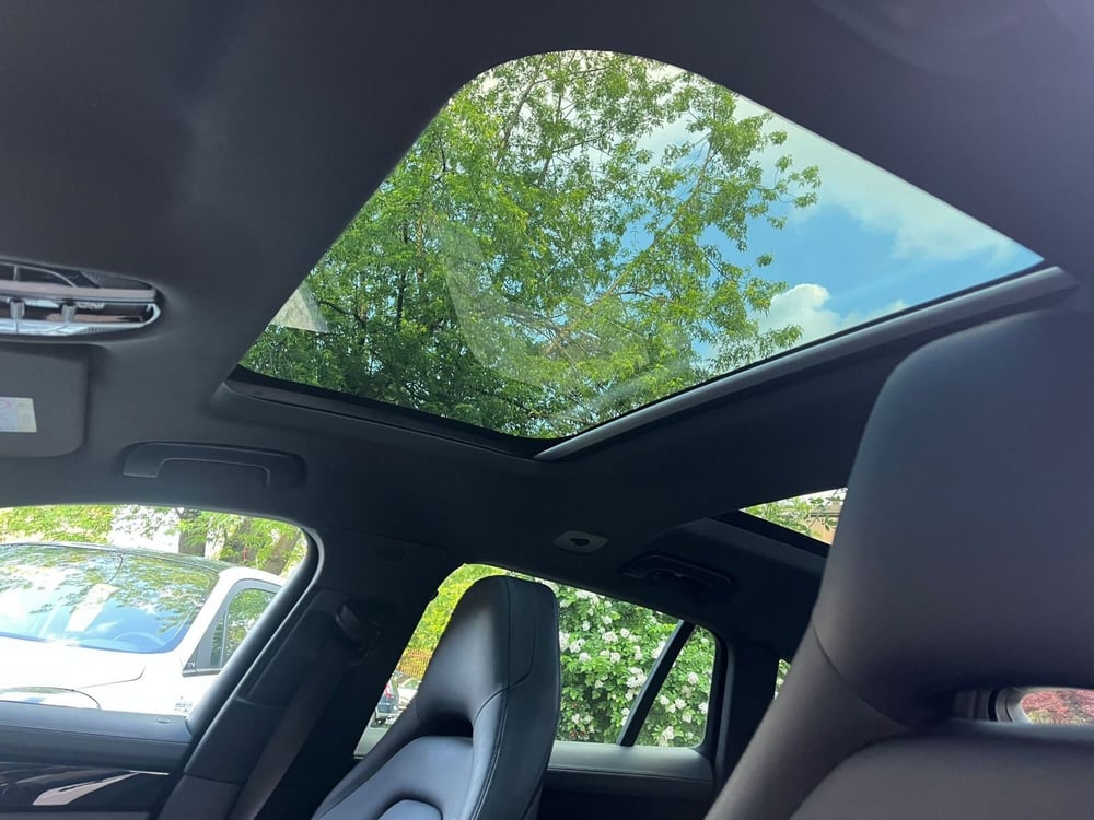 Porsche Panamera usata a Milano (16)