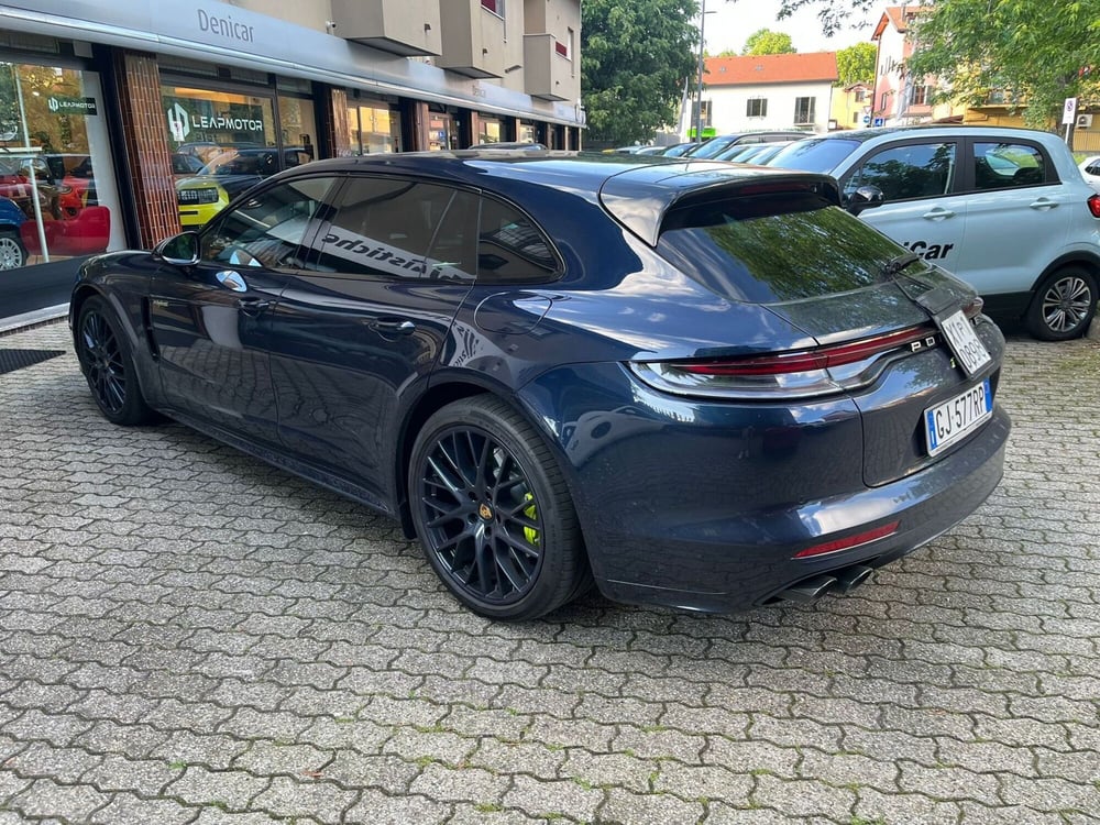 Porsche Panamera usata a Milano (6)