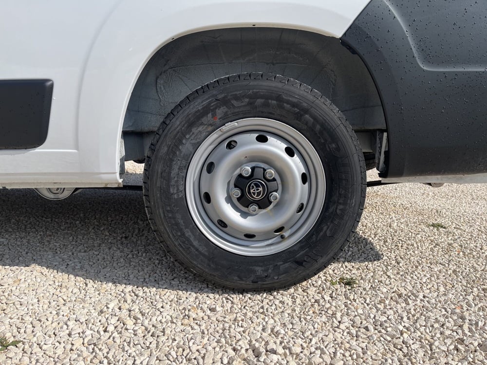 Toyota Proace Max Furgone nuova a Ragusa (5)