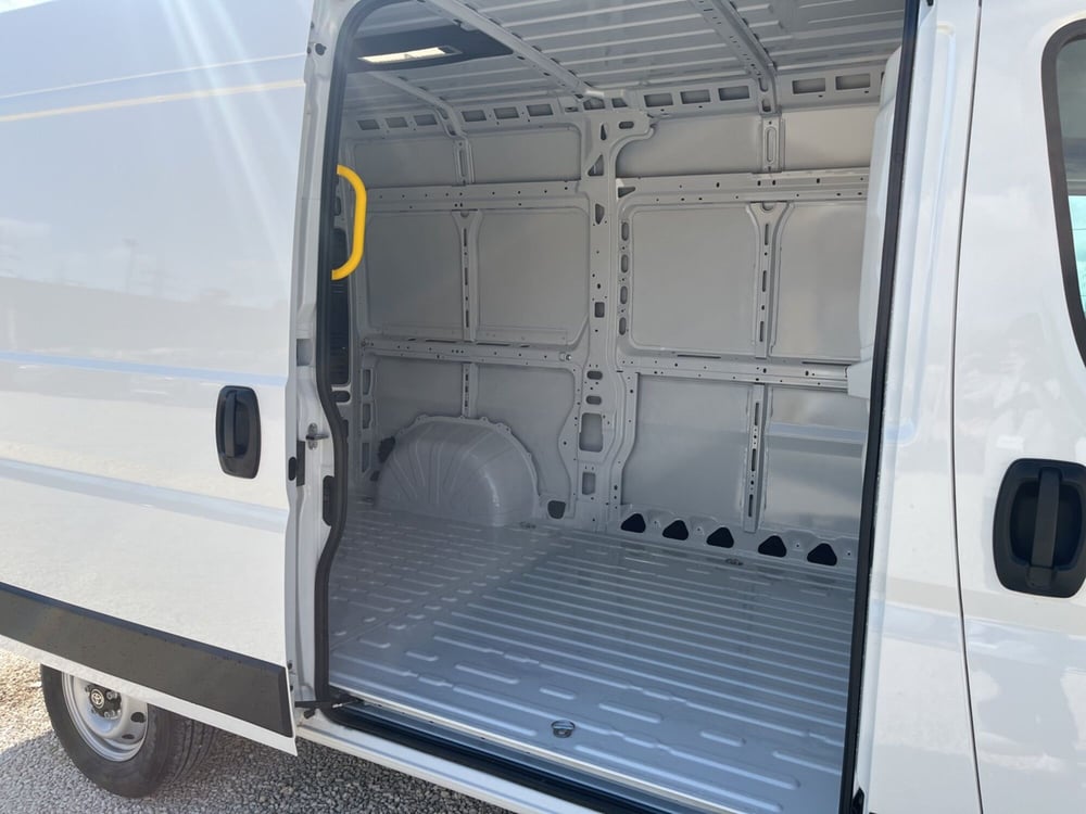 Toyota Proace Max Furgone nuova a Ragusa (7)