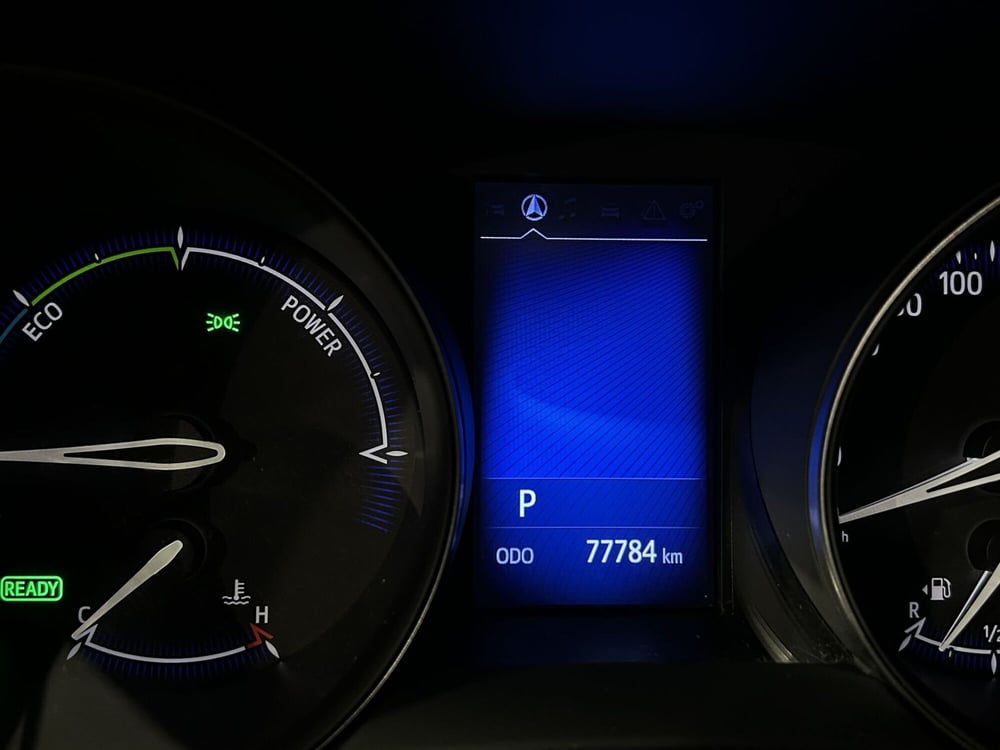 Toyota Toyota C-HR usata a Milano (13)