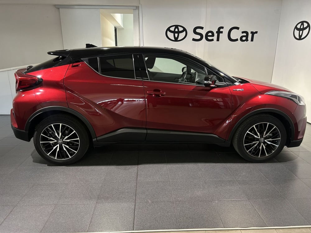 Toyota Toyota C-HR usata a Milano (14)