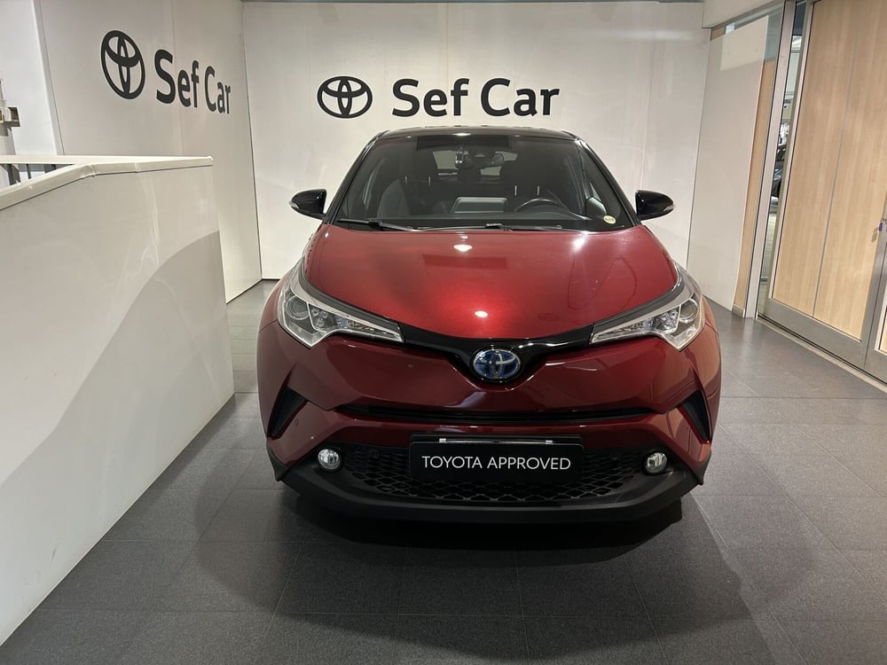 Toyota Toyota C-HR usata a Milano (5)