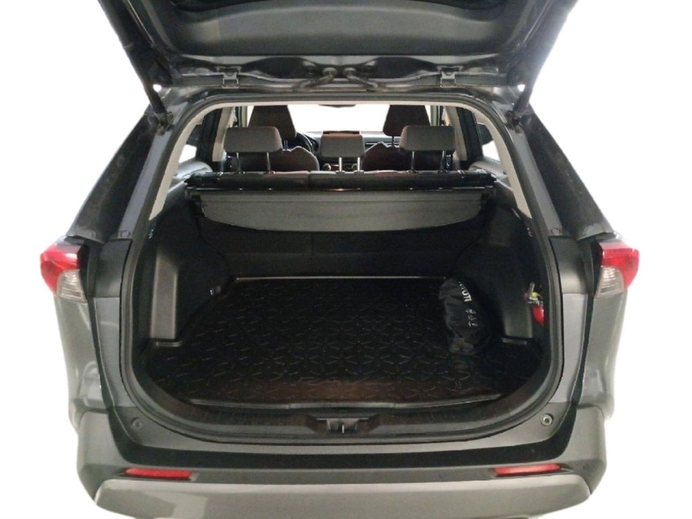 Toyota Rav4 usata a Milano (11)
