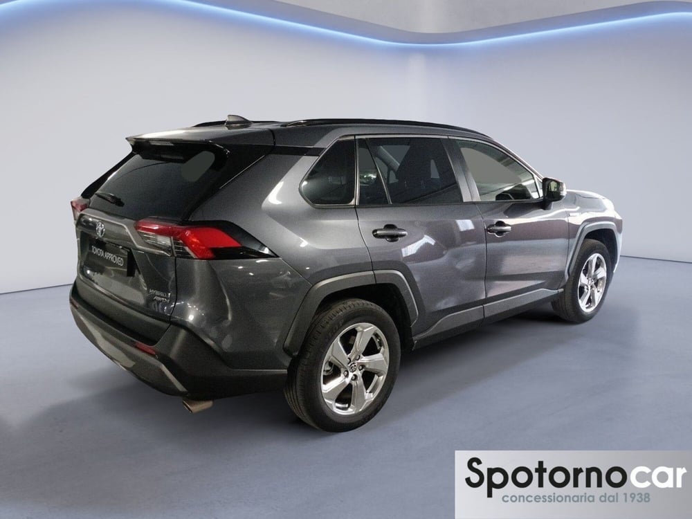 Toyota Rav4 usata a Milano (5)