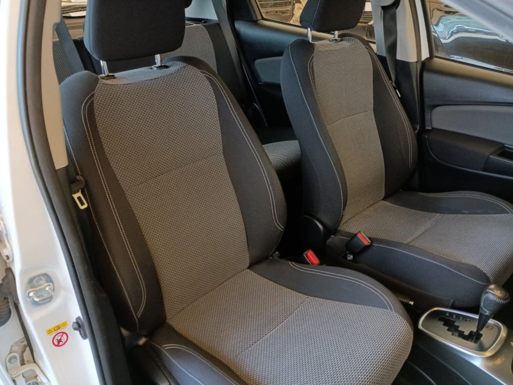 Toyota Yaris usata a Milano (6)