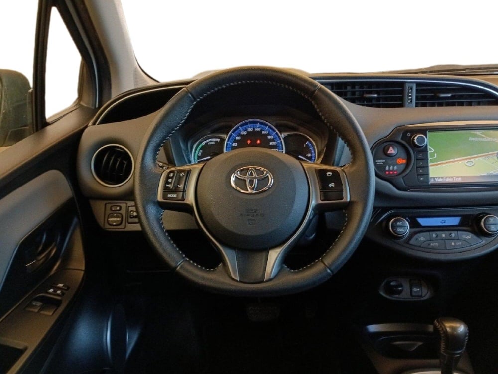 Toyota Yaris usata a Milano (9)