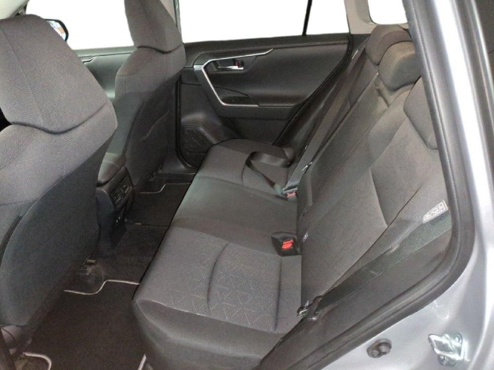 Toyota Rav4 usata a Milano (12)