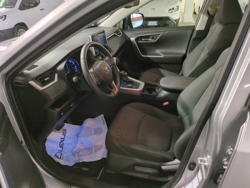 Toyota Rav4 usata a Milano (16)