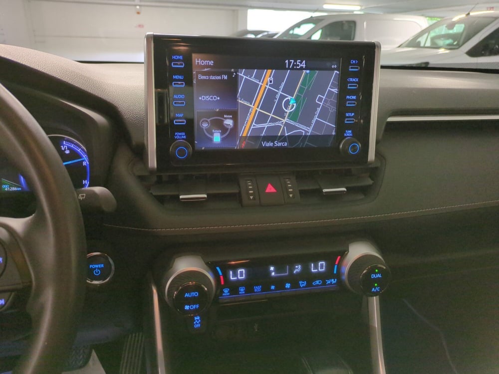 Toyota Rav4 usata a Milano (18)