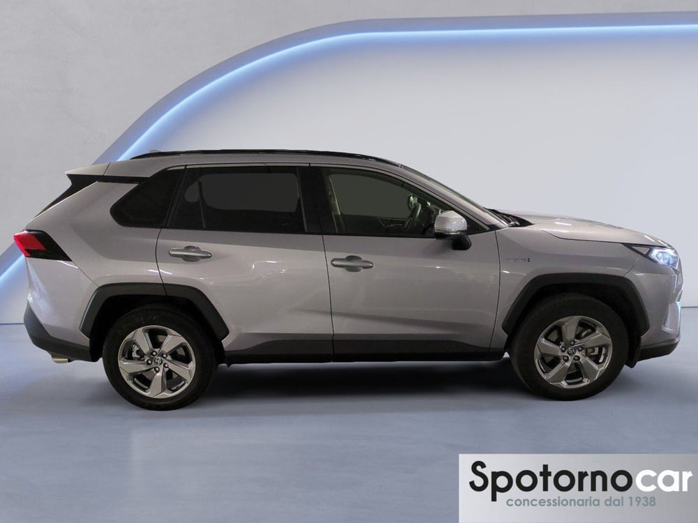 Toyota Rav4 usata a Milano (8)