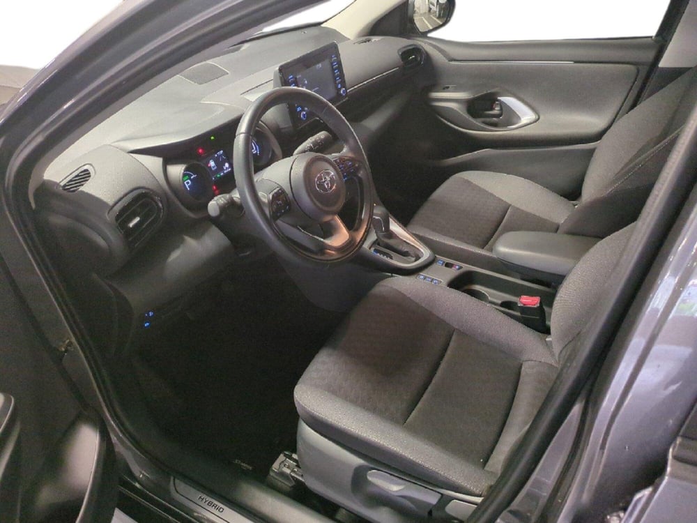 Toyota Yaris usata a Milano (14)