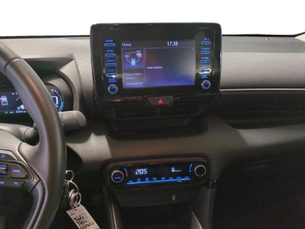 Toyota Yaris usata a Milano (16)