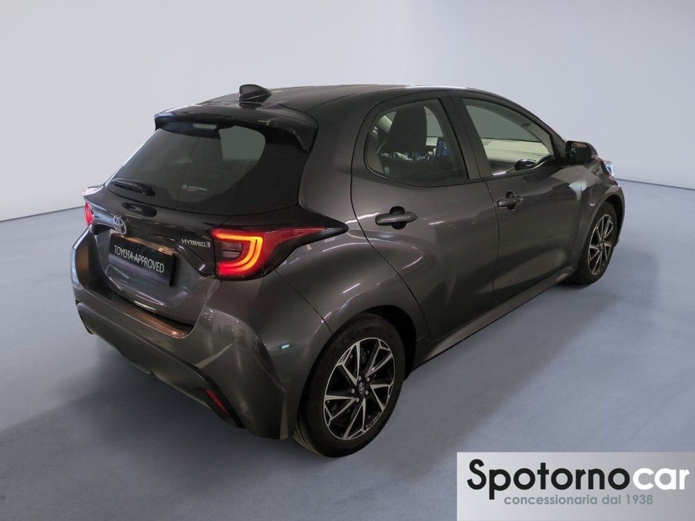 Toyota Yaris usata a Milano (7)