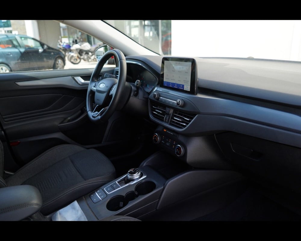 Ford Focus Station Wagon usata a Venezia (13)