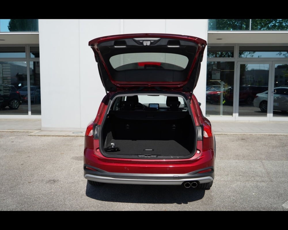 Ford Focus Station Wagon usata a Venezia (16)