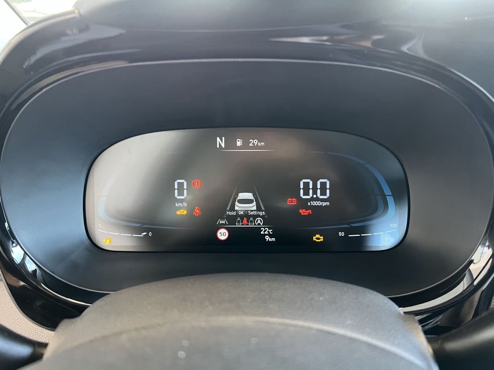 Hyundai i10 nuova a Macerata (10)