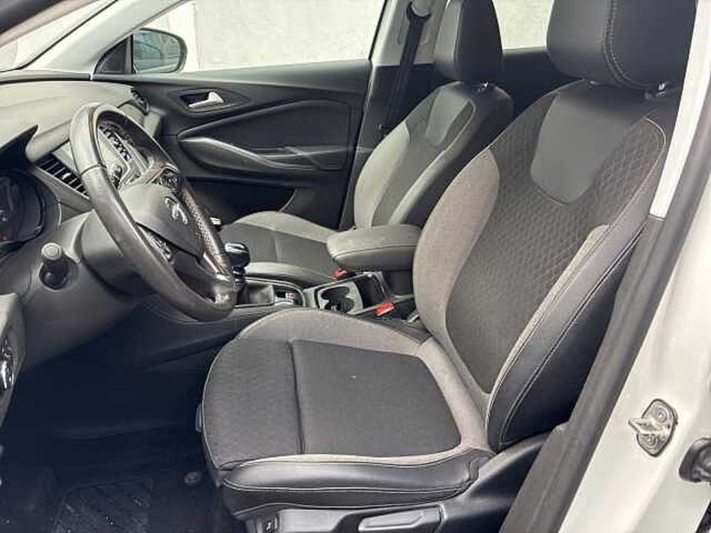 Opel Grandland X usata a Siena (16)