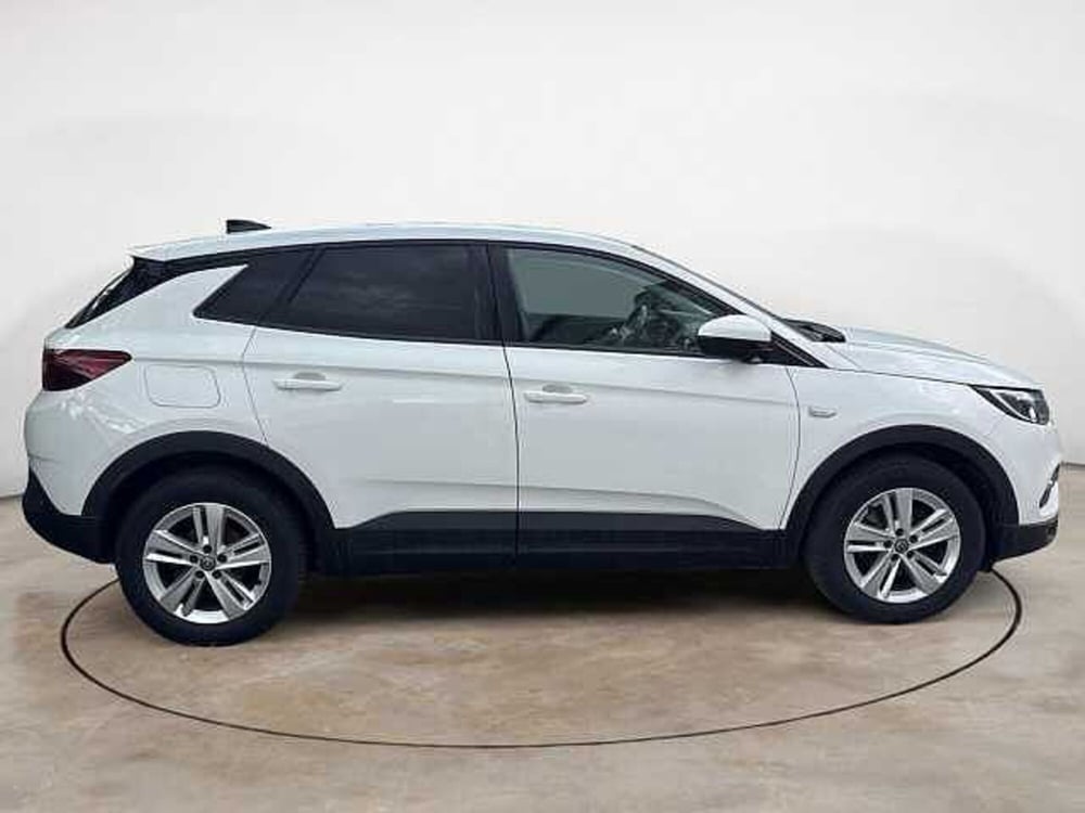 Opel Grandland X usata a Siena (5)