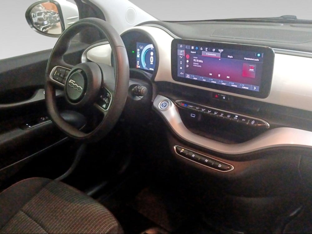 Fiat 500e usata a Firenze (12)