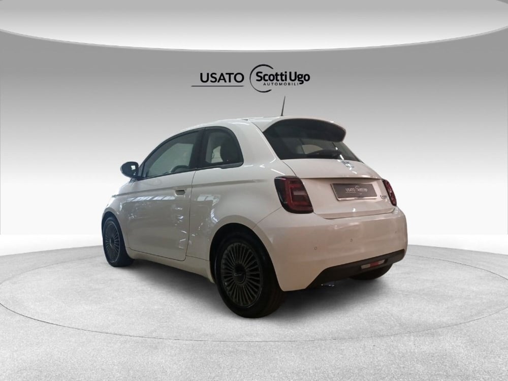 Fiat 500e usata a Firenze (6)