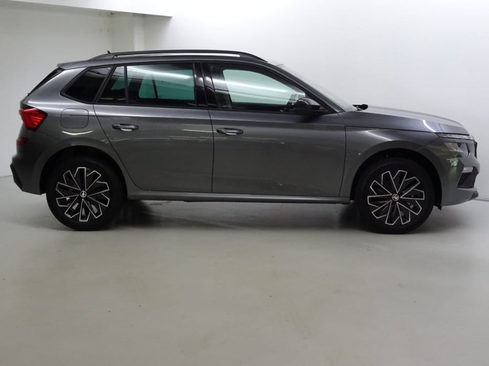 Skoda Kamiq nuova a Como (6)